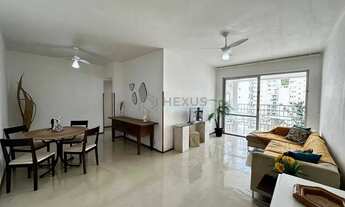 Imagem: Apartamento reformado com varanda, vista