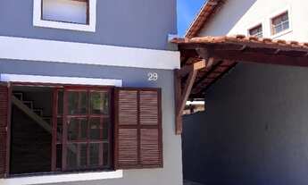 Imagem 2: Vendo casa com três quartos em condomínio tranquilo