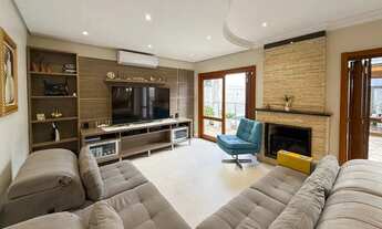 Imagem 2: Sobrado com 223 metros quadrados 4 quartos no bairro Marechal Rondon - Canoas - RS