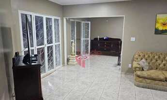 Imagem 2: Casa para Venda e Locação de 03 Quartos no Bairro Lagoinha em Ribeirão Preto com Piscina