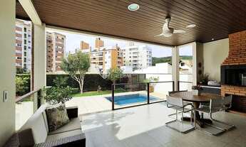 Imagem: Imóvel para venda tem 221 metros quadrados