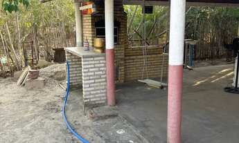 Imagem 2: CASA COM PISCINA