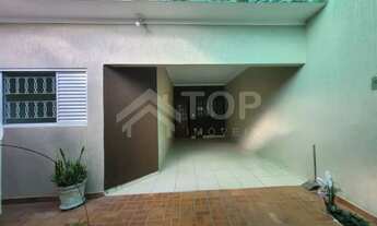 Imagem 2: Casa para alugar na Vila Brasília, São Carlos: 4 dormitórios e churrasqueira