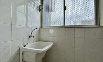 Imagem 5: Apartamento à venda, 2 dormitórios, com box de garagem, localizado no centro