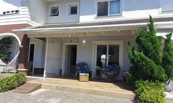 Imagem 2: Casa em Condomínio Fechado com 3 quartos e 150m² privativos