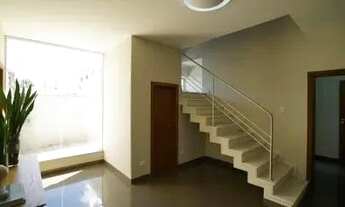 Imagem 2: Sobrado no bairro Vila Maristela em Presidente Prudente