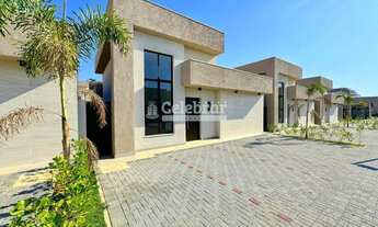 Imagem 2: Casa em Condomínio para Venda em Contagem, Quintas Coloniais, 3 dormitórios, 1 suíte, 4 ba