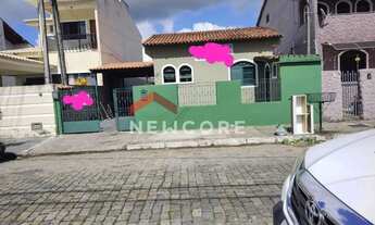 Imagem: Casa em Rua Silva Pinto - Parque Turf Club