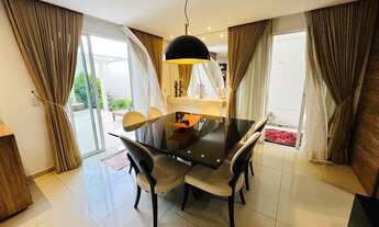 Imagem 2: Linda casa a venda porteira fechada, com três suítes e deck privativo