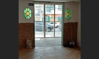 Imagem 4: Casa para aluguel possui 235 metros quadrados com 3 quartos em Água Branca - São Paulo - S