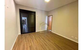 Imagem 7: Sobrado com projeto moderno em condominio de luxo