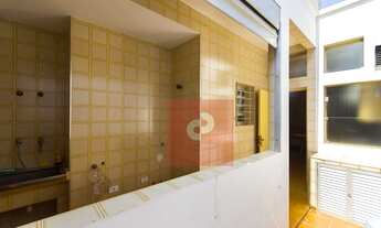 Imagem 7: Casa para venda possui 400 metros quadrados com 5 quartos em Moema - São Paulo - SP