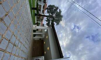 Imagem 2: Casa para venda tem 380 metros quadrados com Suítes ao lado da Praia em Calhau - São Luís