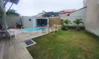 Imagem: Casa à venda no bairro Piratininga - Niterói/RJ