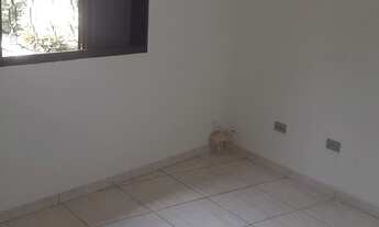 Imagem 7: Sobrado para aluguel possui 120 metros quadrados com 2 quartos 1 vaga a 500m da estação Bu