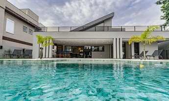 Imagem: CURITIBA - Casa de Condomínio - Santa Felicidade