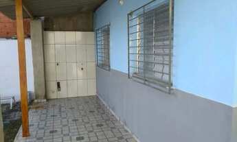 Imagem 4: Casa independente com quintal amplo e preço de ocasião