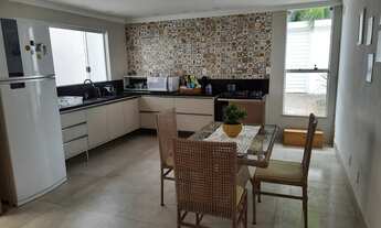 Imagem 4: Casa de condomínio sobrado para venda tem 317 metros quadrados com 4 quartos