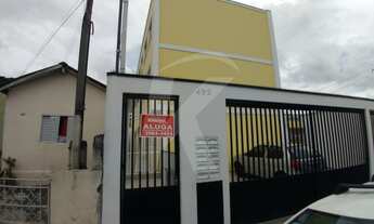 Imagem 2: Casa em condomínio com 2 quartos, sala, cozinha, banheiro, área de serviço