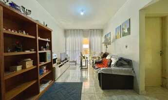 Imagem 3: Perto do mar - Apartamento na praia 2 quartos Varanda Churrasqueira Enseada Guarujá