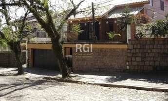 Imagem 1: Casa para Venda - 160m², 2 dormitórios, sendo 2 suites, 2 vagas - Santa Tereza