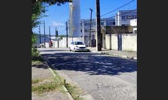 Imagem 2: Casa a venda em avenida de Rio Doce Olinda