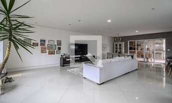 Imagem 2: Casa para Aluguel - Bosque da Saúde, 4 Quartos, 280 m2