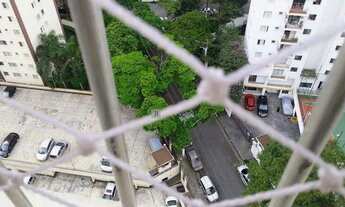 Imagem 5: Apartamento com 2 dormitórios, sala ampla para 2 ambientes, 1 banheiro, 1 vaga de garagem