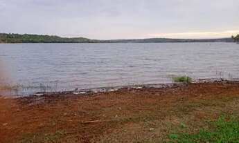 Imagem: Vendo um terreno no manso