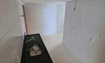 Imagem 7: Cobertura de 290m²com 05 quartos sendo 03 suítes e 04 vagas soltas à venda