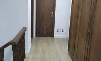 Imagem 6: Casa na alameda Guaramomis, com 5 quartos 8 vagas de carro e 4 banheiros