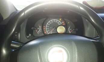 Imagem: Quitinete Vendo ou troco Siena EL 8V 2014