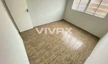 Imagem 5: Méier - Rua Padre Ildefonso Penalba - Apto Sala 2 Quartos 2 Banheiros - 1 Vaga - Portaria