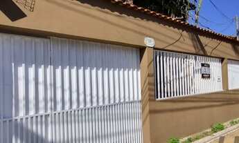 Imagem 2: Vendo ou Alugo comercial Sobrado com 05 quartos no Jardim Tropical em Cuiabá MT