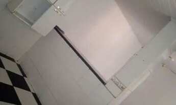 Imagem 3: Aluga barracão Casa com 1 dormitório