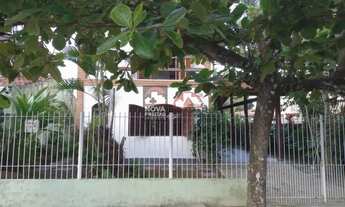 Imagem 2: Casa Padrão em Caraguatatuba