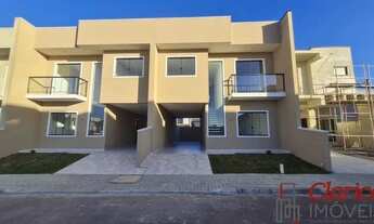 Imagem: Sobrado em Condomínio fechado em São José