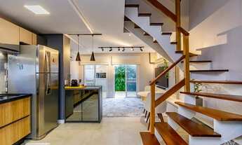 Imagem 2: Casa de condomínio sobrado para venda com 131 metros quadrados com 2 quartos em Centro - C