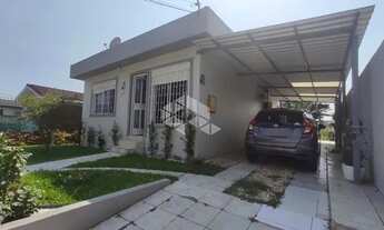 Imagem: Casa com 02 dormitórios com garagem para