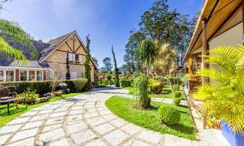 Imagem 2: Casa com 4 quartos em condomínio na Granja Guarani, Teresópolis