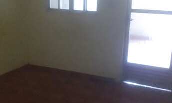 Imagem 6: Casa comercial Casa com 1 dormitório