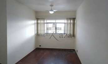 Imagem: Oportunidade - Apartamento - Centro - Condomínio