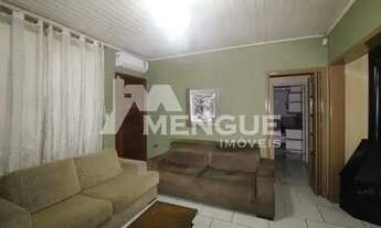 Imagem 2: Casa térrea a venda com 3 dormitórios e 3 vagas de garagem por R$ 430.000,00 no bairro Rub