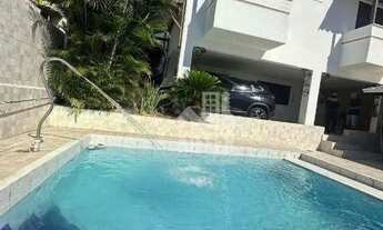 Imagem 2: Casa para Aluguel em Pendotiba com Piscina, Área Gourmet e Energia Solar