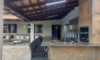 Imagem 5: SHA conjunto 4 , casa com 4 quartos sendo 3 suítes, lazer, condomínio fechado