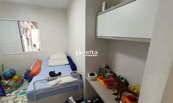 Imagem 7: Casa residencial em condomínio disponível para venda no bairro Terra Nova em Uberlândia-MG