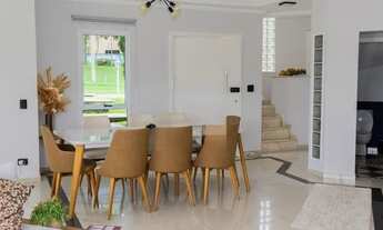 Imagem: Casa de luxo com 4 dormitórios - Condomínio