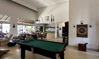 Imagem 3: Casa térrea para venda tem 308 m2 com 3 Suítes - Condomínio Village I - Chapada dos Guimar