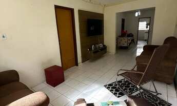 Imagem 4: Linda casa no bairro da Várzea