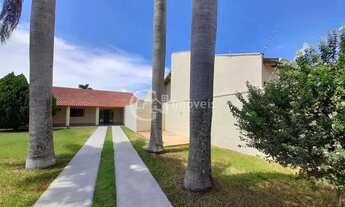 Imagem: Casa a Venda com Localização Privilegiada